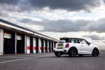 Mini John Cooper Works Challenge Edition 2016 года (UK)